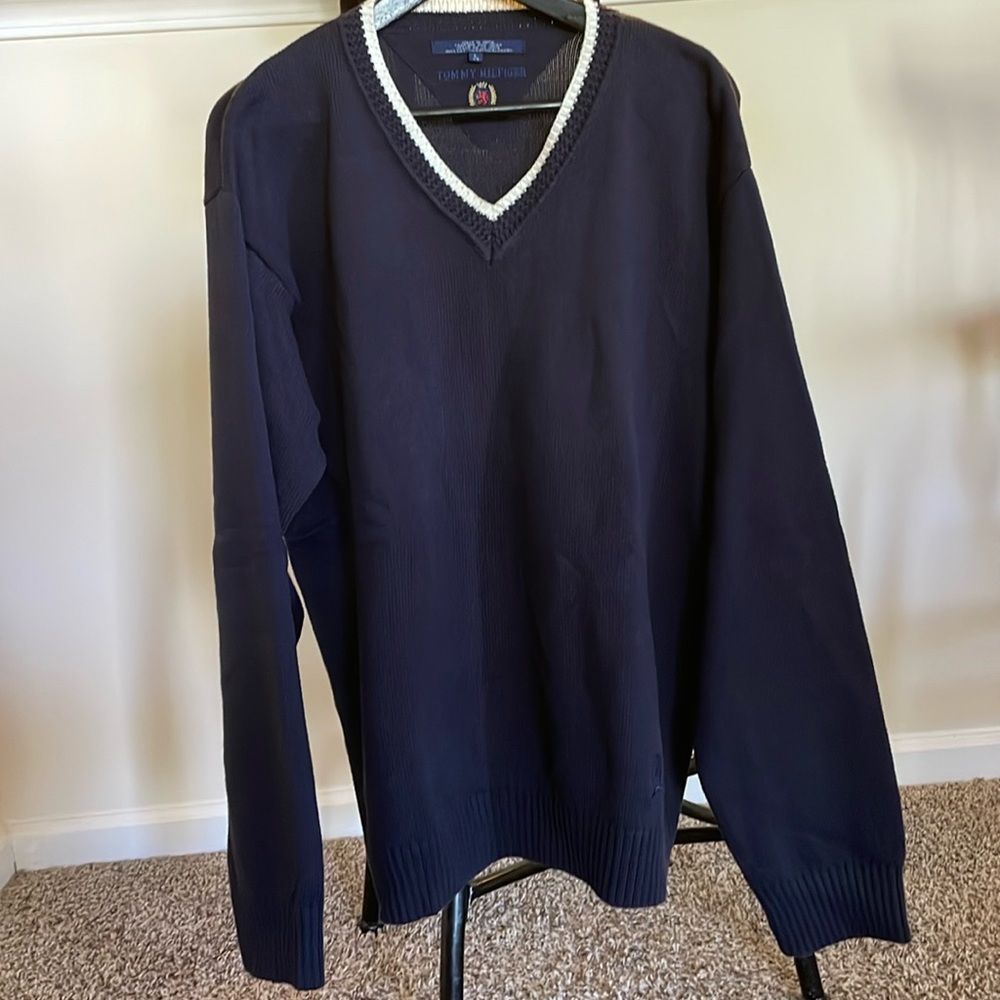 Tommy Hilfiger V-neck Sweater.  Size L.